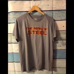 Under Armour size medium loose fit